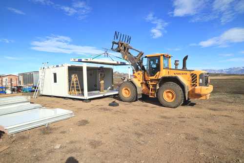 modular build installation on foundation pads
