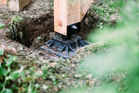 carlsberg off grid pub build using Jackpad foundation pads
